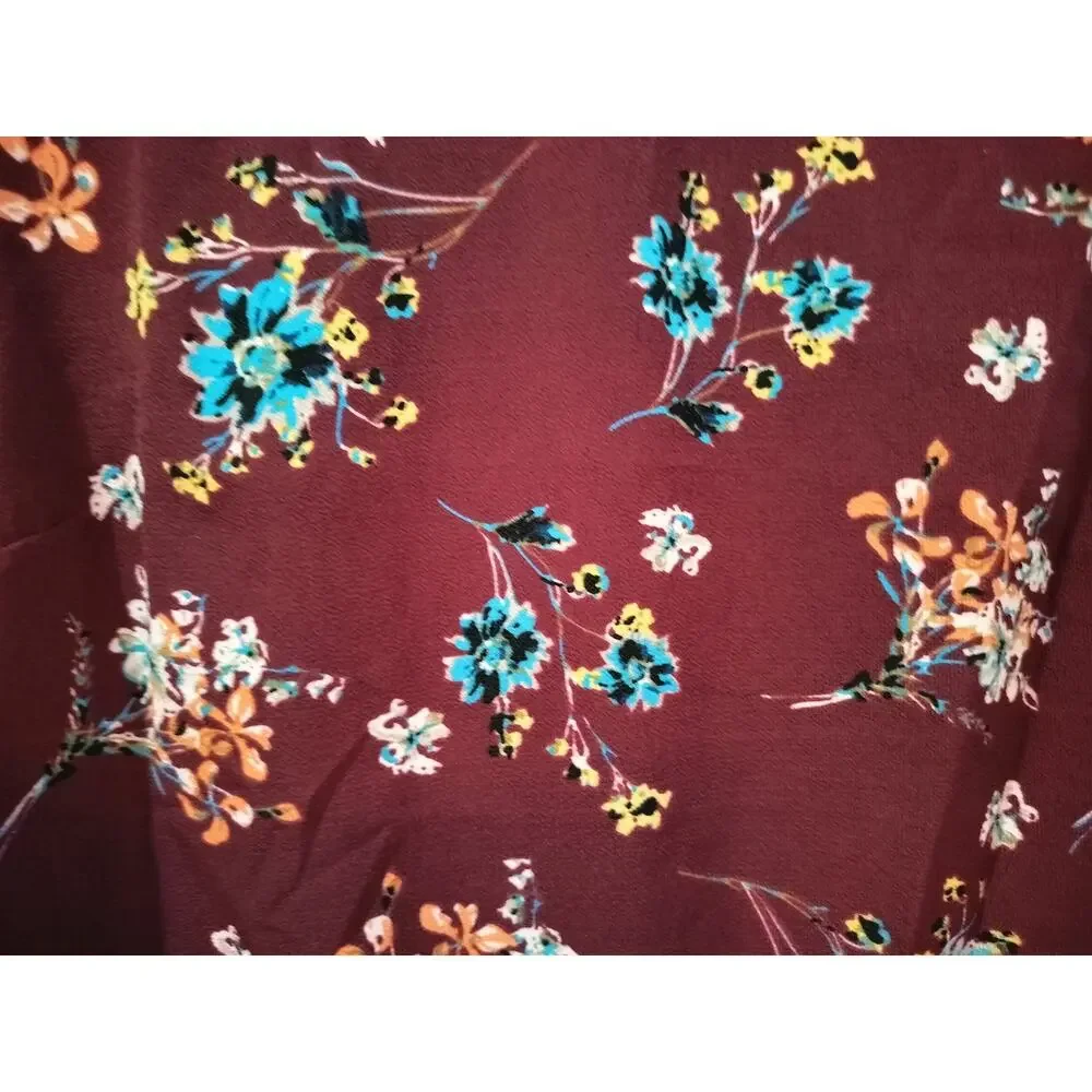 Passport Women’s XL Burgundy Floral Blouse Long Sleeve Ruffle Cuff Top - Picture 2 of 8